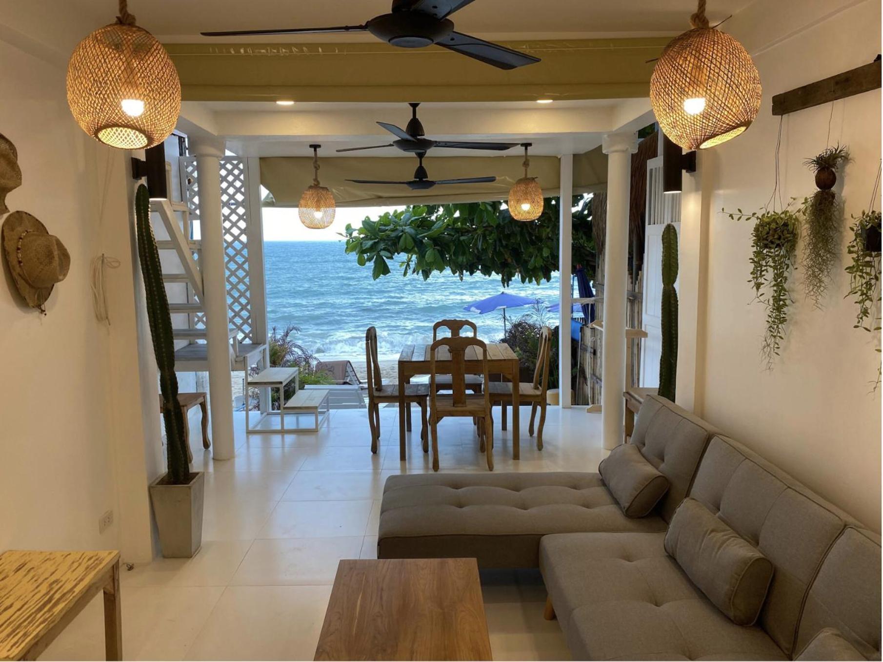 Malona Front -